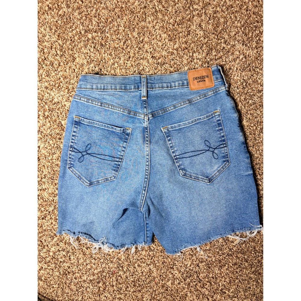 Denizen Levi's Womens High Rise Mom Jean Shorts Medium Wash Size 9 W29 #8 - Picture 2 of 4